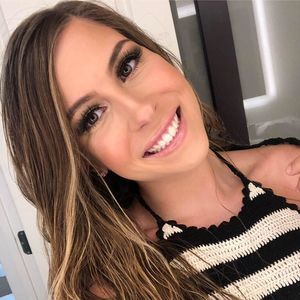 Meet your Posher, Abigail